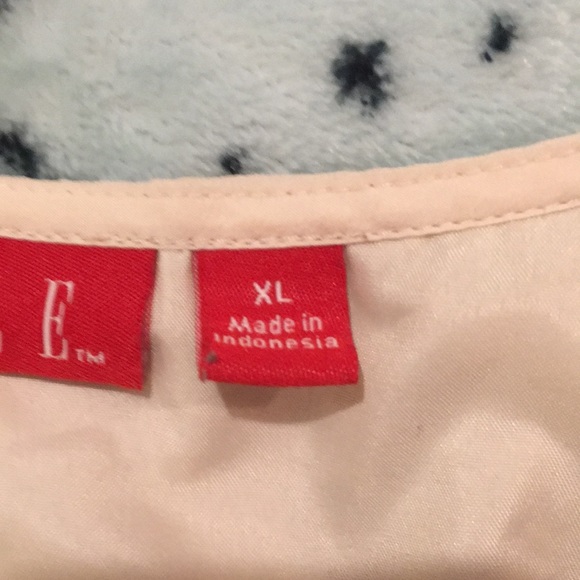 Black & White Lace Dress - Picture 4 of 7